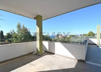 Terrazza - Semi-detached house Via Dei Ciliegi
 
11, Quartu Sant'Elena - photo 17