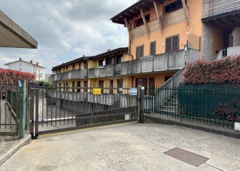 Foto 2 - Box via Tasso
 
6, Montello - foto 2