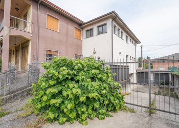 Foto 9 - Stable - Palace Via vittorio Veneto
 
1, Bonate Sotto - photo 7