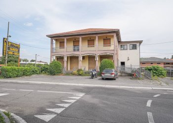 Foto 19 - Stable - Palace Via vittorio Veneto
 
1, Bonate Sotto - photo 17