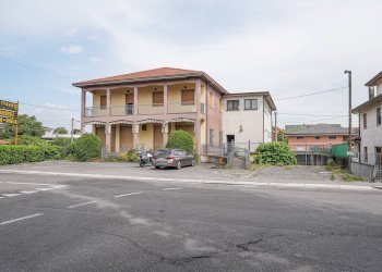 Foto 20 - Stable - Palace Via vittorio Veneto
 
1, Bonate Sotto - photo 18