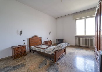 Foto 39 - Stable - Palace Via vittorio Veneto
 
1, Bonate Sotto - photo 37