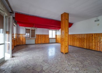 Foto 50 - Stable - Palace Via vittorio Veneto
 
1, Bonate Sotto - photo 48