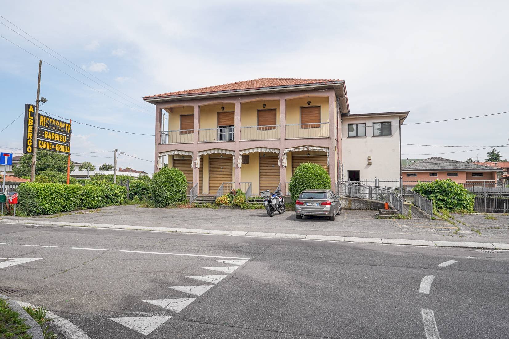 Foto 1 - Locale Commerciale Via Vittorio Veneto
 
1, Bonate Sotto - foto 1