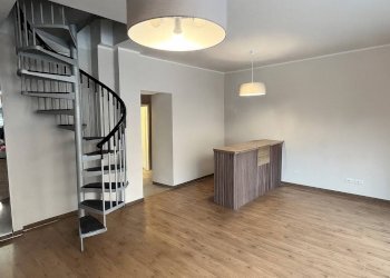 Foto 4 - Negozio PIAZZA CASTELLO
 
14, Castel Rozzone - foto 4