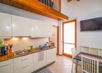 Foto 2 - Bilocale PIAZZA TRENTO
 
16, Brembate - foto 2