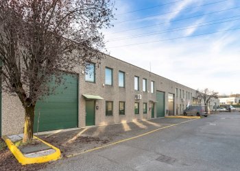 Foto 1 - Capannone Via Quinto Alpini
 
5, Bagnatica - foto 1