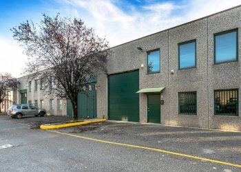 Foto 2 - Capannone Via Quinto Alpini
 
5, Bagnatica - foto 2