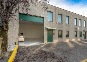 Foto 3 - Capannone Via Quinto Alpini
 
5, Bagnatica - foto 3