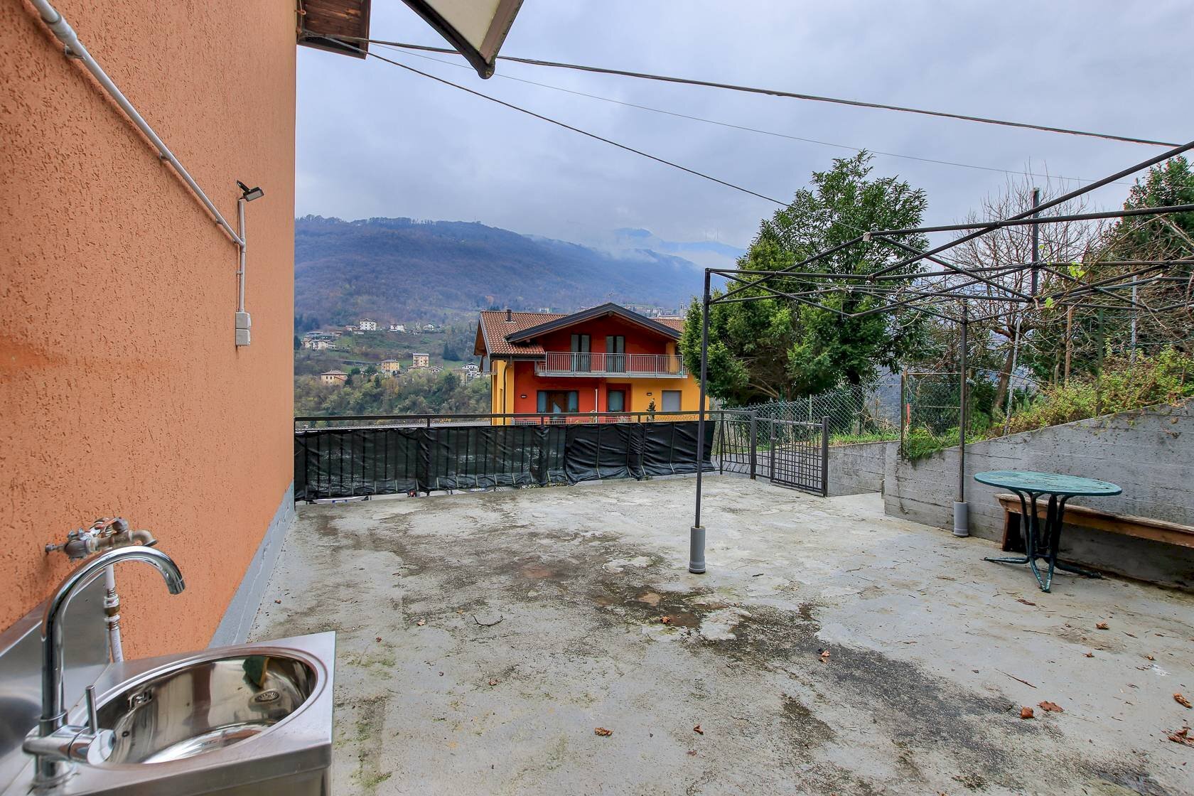 ESTERNA - Casa indipendente via Partigiani
 
33, Capizzone - foto 3