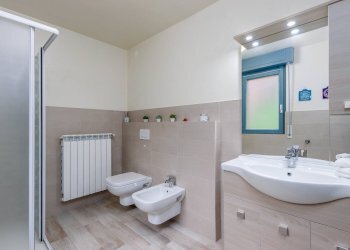 INTERNA - Casa indipendente via Partigiani
 
33, Capizzone - foto 17