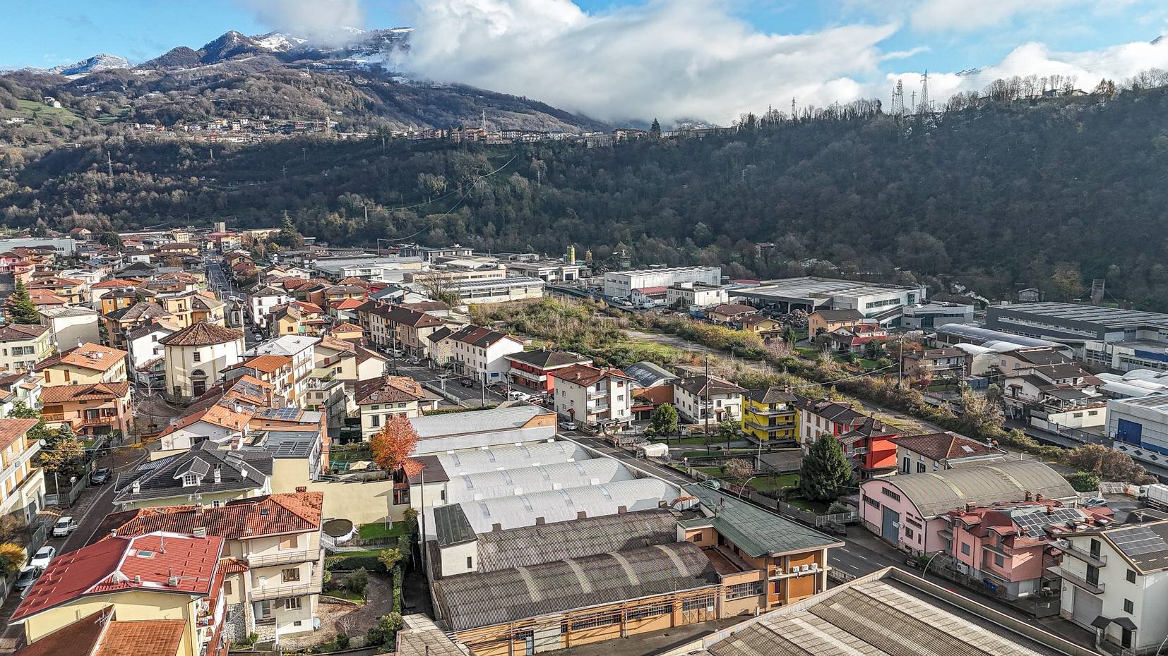 Foto 1 - Shed Ferrari
 
75, Vertova - photo 1