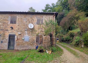 Foto 5 - Rustico Via del Giogo
 
4, Scarperia e San Piero - foto 5