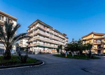 Foto 1 - Trilocale via cervo
 
19, Acireale - foto 1