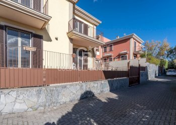 Foto 10 - Villa via Giuseppe Ungaretti
 
7, Aci Sant'Antonio - foto 10