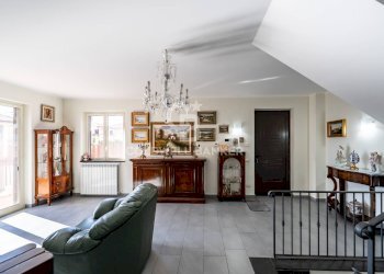 Foto 42 - Villa via Giuseppe Ungaretti
 
7, Aci Sant'Antonio - foto 42