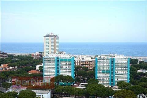 Foto 2 - Quadrilocale Viale Romagna
 
5, Cervia - foto 2