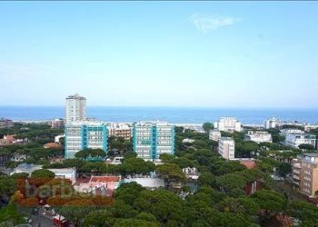 Foto 3 - Quadrilocale Viale Romagna
 
5, Cervia - foto 3