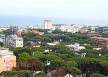 Foto 4 - Quadrilocale Viale Romagna
 
5, Cervia - foto 4