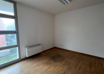 Foto 4 - Office Via Giuseppe Giacosa, Bologna - photo 4