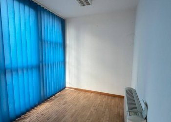 Foto 12 - Office Via Giuseppe Giacosa, Bologna - photo 12