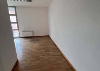 Foto 13 - Office Via Giuseppe Giacosa, Bologna - photo 13