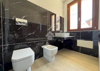 Casa semi indipendente Via Padre Reginaldo Giuliani, Cameri - foto 11