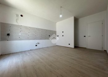 Casa semi indipendente Via Padre Reginaldo Giuliani, Cameri - foto 18