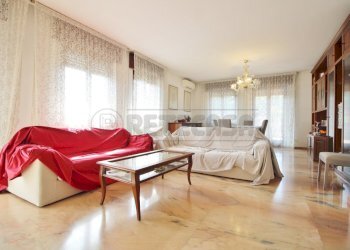 SALOTTO APPARTAMENTO - Attico Viale Verdi 22, Altavilla Vicentina - foto 1