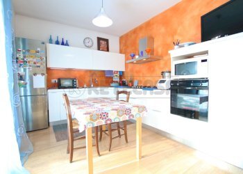 IMG_7994.JPG - Appartamento viale riviera berica  205, Vicenza - foto 2