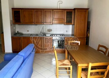 soggiorno-angolo cottura - Appartamento Stienta - foto 5