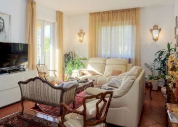 thumbnail_124740895.jpg - Casa semi indipendente Viale XX Settembre 25, Carrara - foto 4