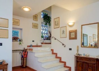 thumbnail_124740903.jpg - Casa semi indipendente Viale XX Settembre 25, Carrara - foto 7