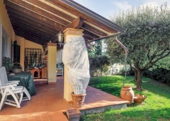 thumbnail_124742692.jpg - Casa semi indipendente Viale XX Settembre 25, Carrara - foto 21