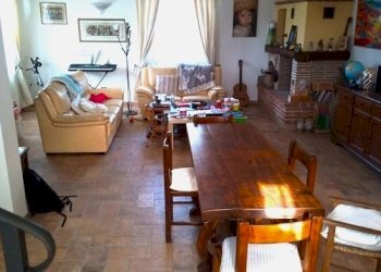 thumbnail_IMG-20240220-WA0011.jpg - Casa semi indipendente Marina di Carrara, Carrara - foto 6