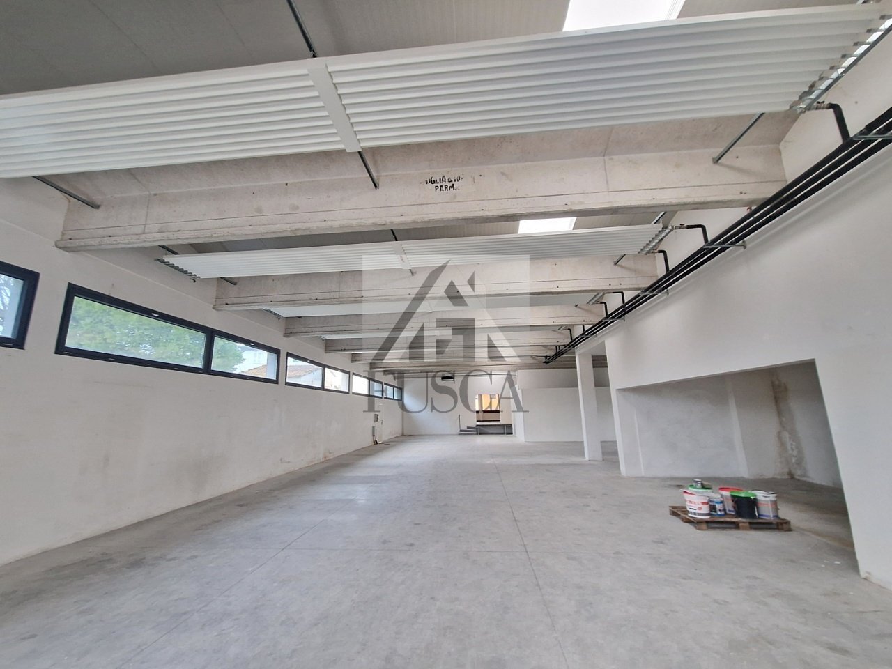capannone-affitto-lucca-fusca_3.jpg - Commercial Premises Via di Sant'Alessio 754/A, Lucca - photo 2
