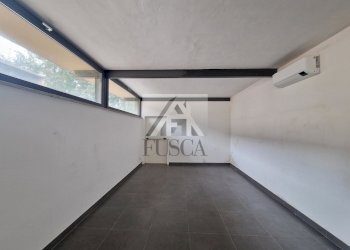 capannone-affitto-lucca-fusca_6.jpg - Locale Commerciale Via di Sant'Alessio 754/A, Lucca - foto 5