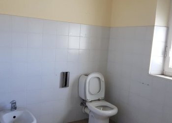 20190530_114105.jpg - Ufficio Via Angeloni Carlo 81, Lucca - foto 5