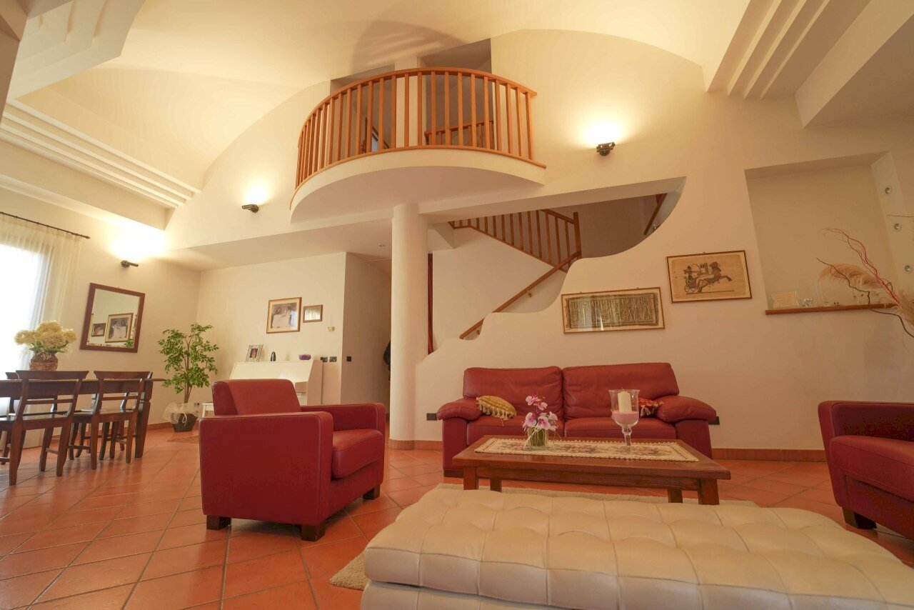 DSC01299.jpg - Villetta Via Romagna 21, Savignano sul Rubicone - foto 1