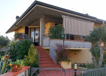 DJI_20251211095429_0009_D.jpg - Villetta Via Romagna 21, Savignano sul Rubicone - foto 10