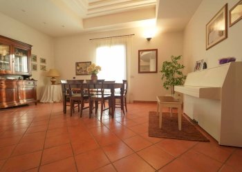 DSC01300.jpg - Villetta Via Romagna 21, Savignano sul Rubicone - foto 20