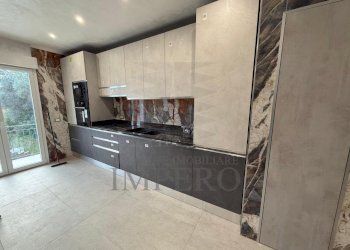 cucina - Quadrilocale Via Felice Cascione 7, Ventimiglia - foto 4