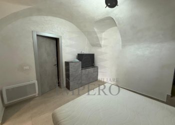 camera da letto - Quadrilocale Via Felice Cascione 7, Ventimiglia - foto 8