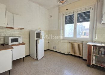 IN505_indipendente bifamiliare con uliveto, box au - Casa indipendente Arcola - foto 29