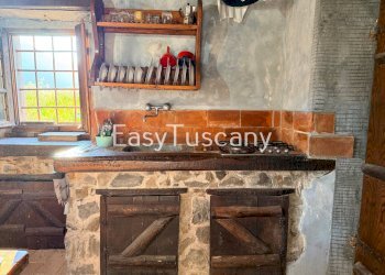 image00014.jpeg - Casale Località Casolare Bovaio 4, Fabbriche di Vergemoli - foto 14