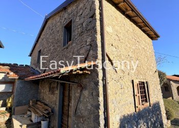 image00023.jpeg - Casale Località Casolare Bovaio 4, Fabbriche di Vergemoli - foto 23