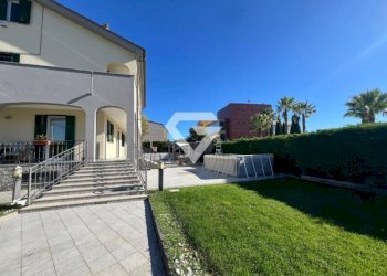 6.jpg - Porzione di casa Loano - foto 5