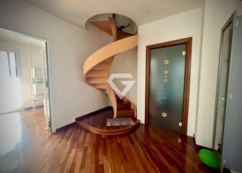 23.jpg - Porzione di casa Loano - foto 6