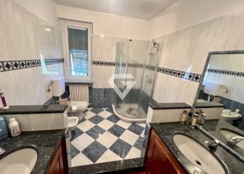 32.jpg - Porzione di casa Loano - foto 15