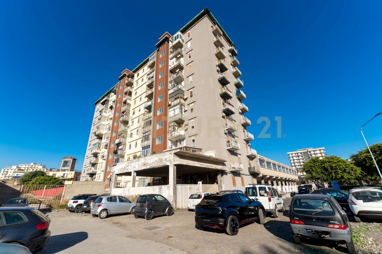 Deposito Rotolo 42 (1).jpg - Box Via del Rotolo 42/B, Catania - photo 2